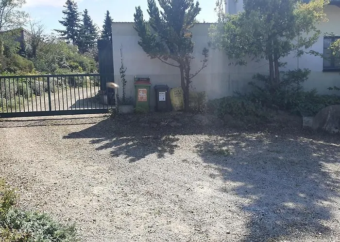 Grosses Nahe Wien * Groß-Enzersdorf